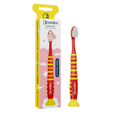 SZCZOTECZKA DO ZĘBÓW DLA DZIECI 10500 SUPER MIĘKKA CZERWONO - ŻÓŁTA RAKIETA - NORDICS